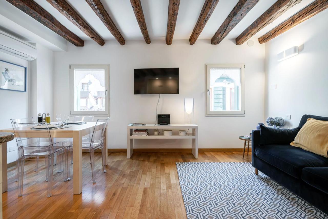 Ca' Laura - San Marco Canal View Apartment Venice Exterior photo